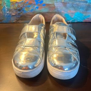 Fun Velcro Metallic European sneakers